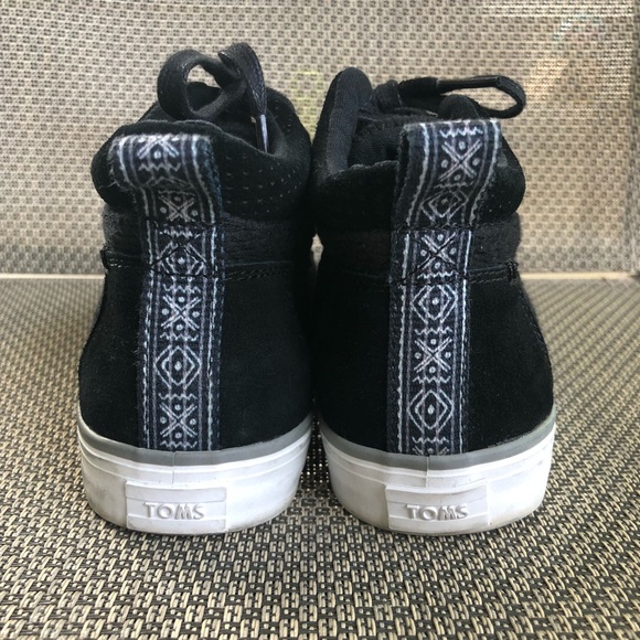 TOMS Camila Black Suede Weatherized Hi-Tops Sz 8 - Picture 2 of 4